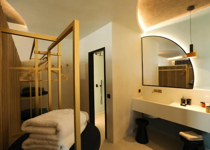 Brilliance Of Mykonos Glastros (Mykonos)